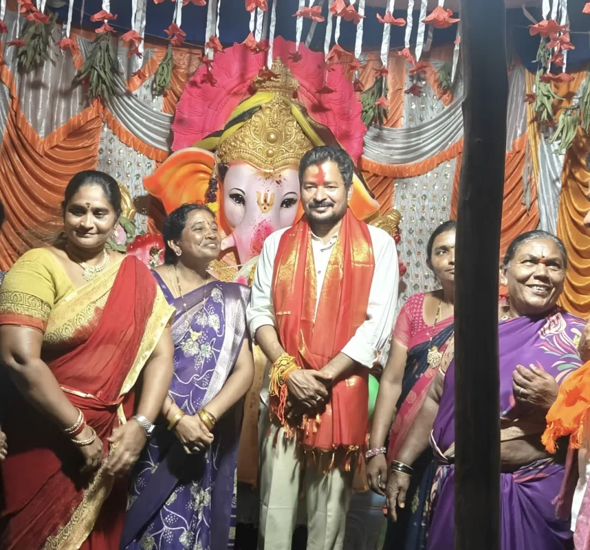 హుజూర్నగర్ 19వ వార్డులో వినాయక పూజలు