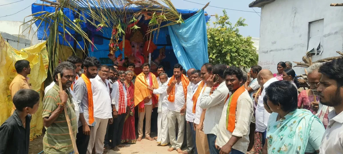 పులగం బండ తండలో ఘనంగా వినాయక చవితి పూజలు