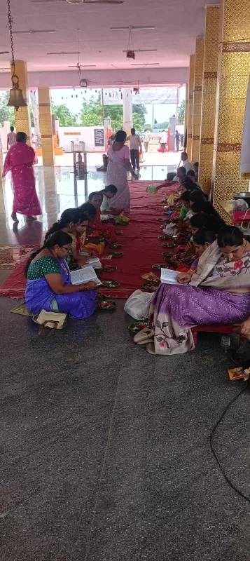సిద్దేశ్వరాలయంలో ఘనంగా రుద్రాభిషేకం జహీరాబాద్ సెప్టెంబర్ 7