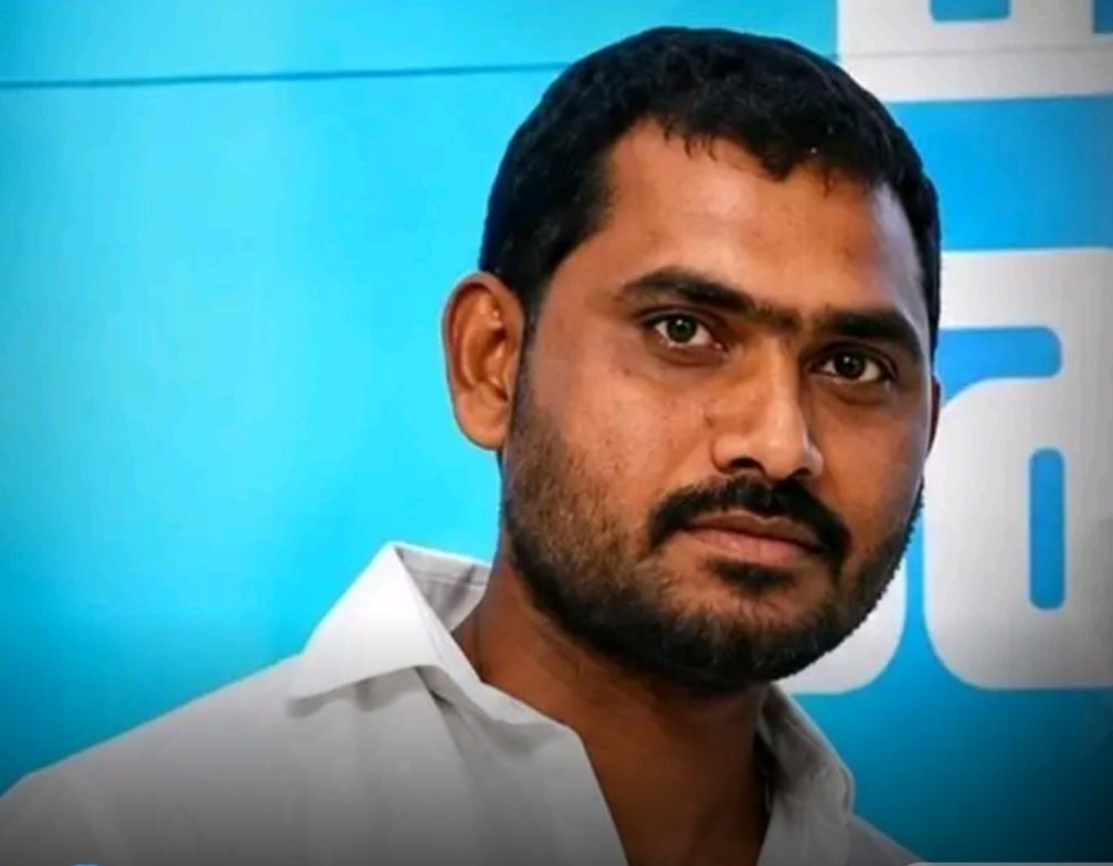 రెంటచింతల వైసీపీ నేత చెన్నారెడ్డి హత్య కేసులో,,, లొంగిపోయిన ముగ్గురు?