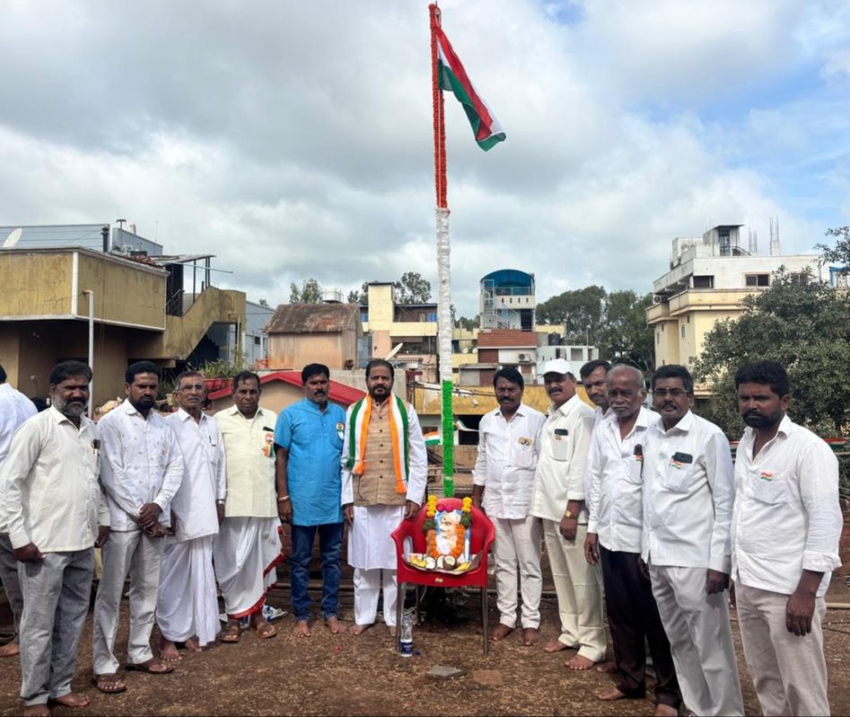 స్వతంత్ర దినోత్సవ వేడుకల్లో పాల్గొన్న ఎస్సీ కార్పొరేషన్ వై నరోత్తం